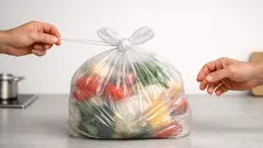 Prall gefüllte Einkaufstüte zu? Dieser Schnur-Trick knotet sie in Sekunden